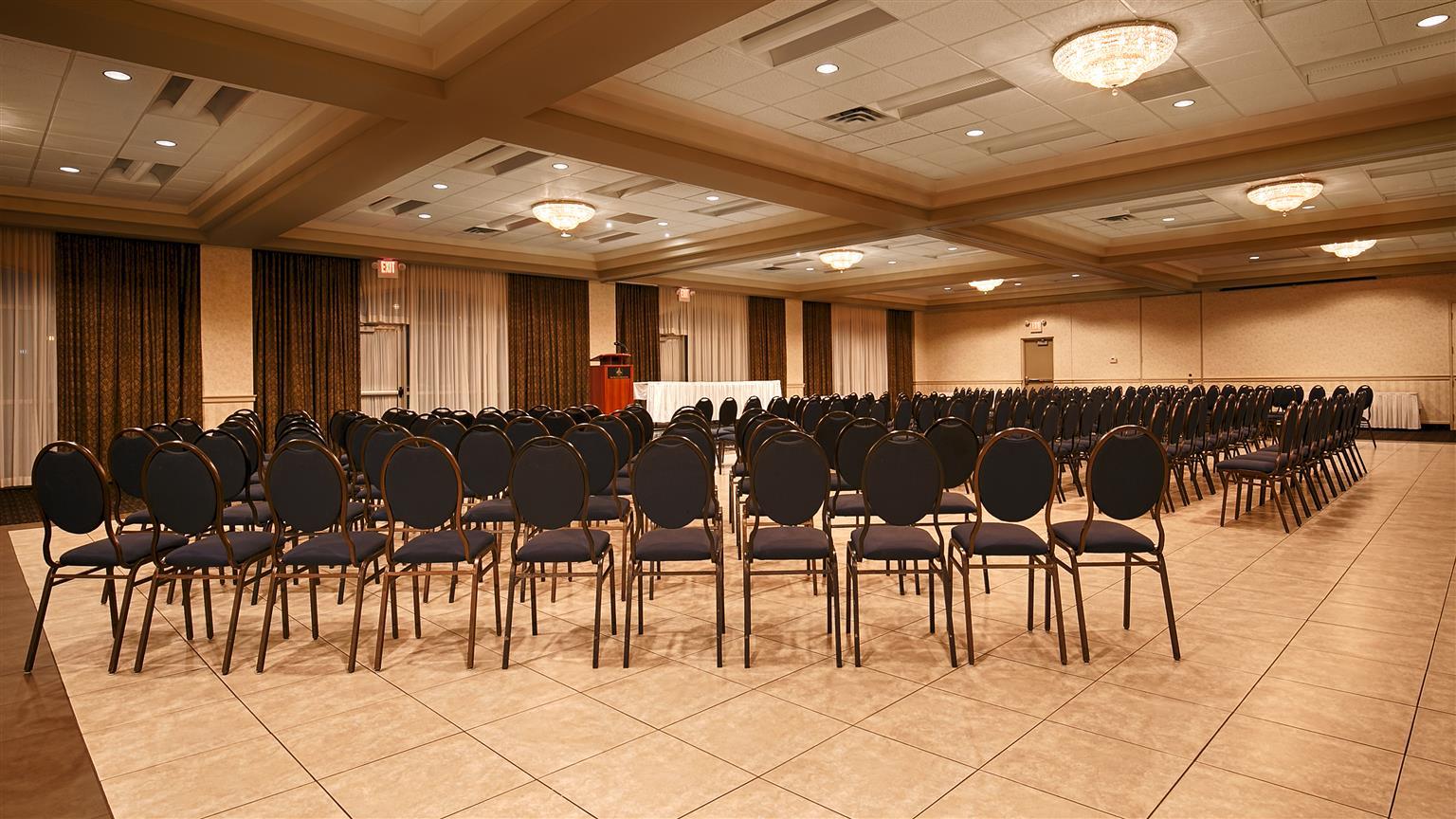 Best Western Brantford Hotel And Conference Centre Buitenkant foto
